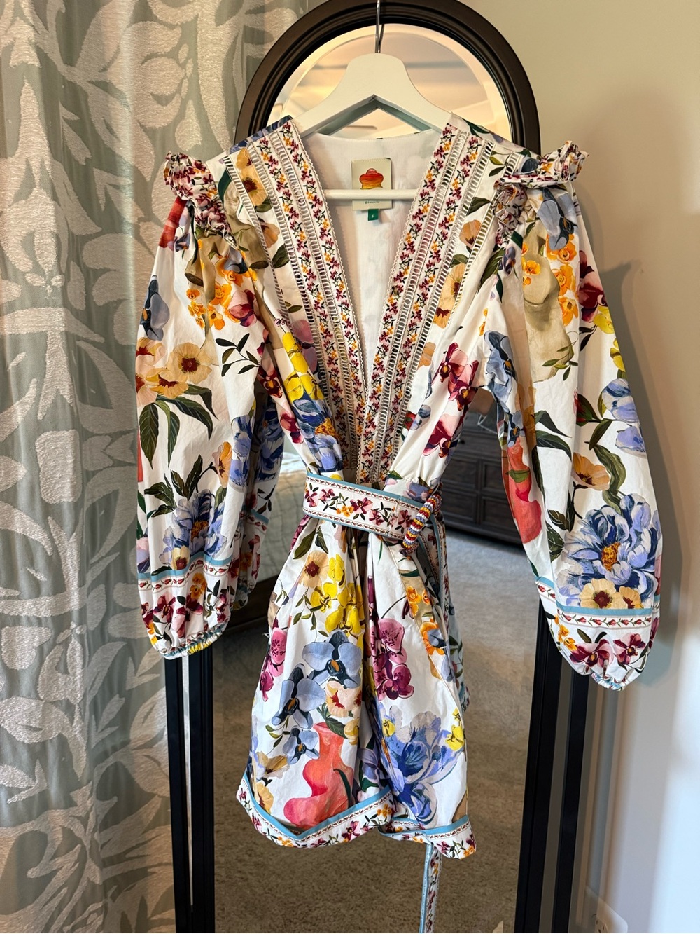 FARM Rio White Floral Embroidered V-Neck Romper